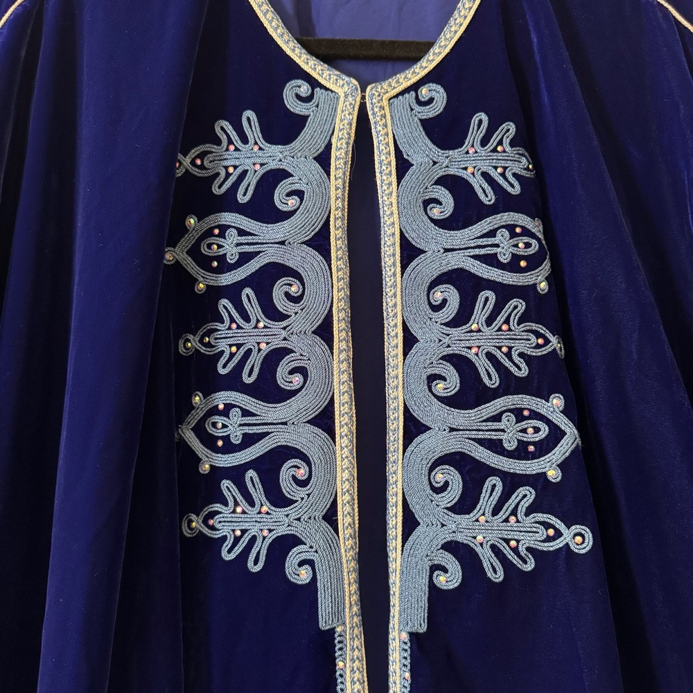Diamantine Moroccan Velvet Cape One Size Embroidered Kaftan Boho Maximalist - Picture 4 of 12